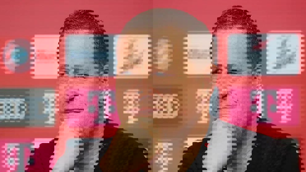 2051541