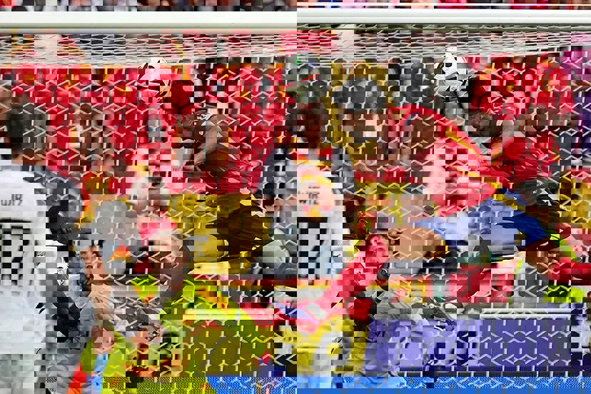 2051632