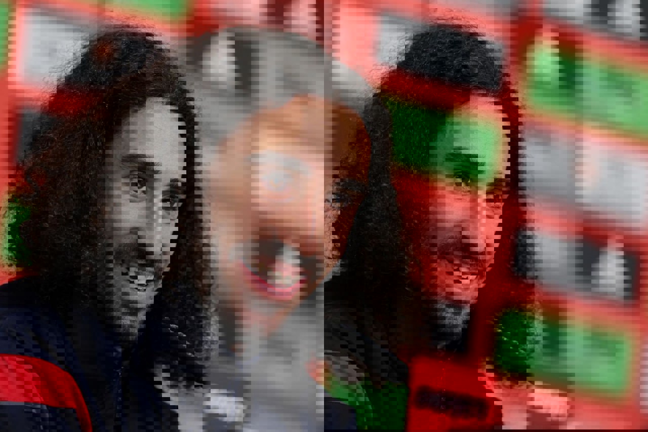 2051630