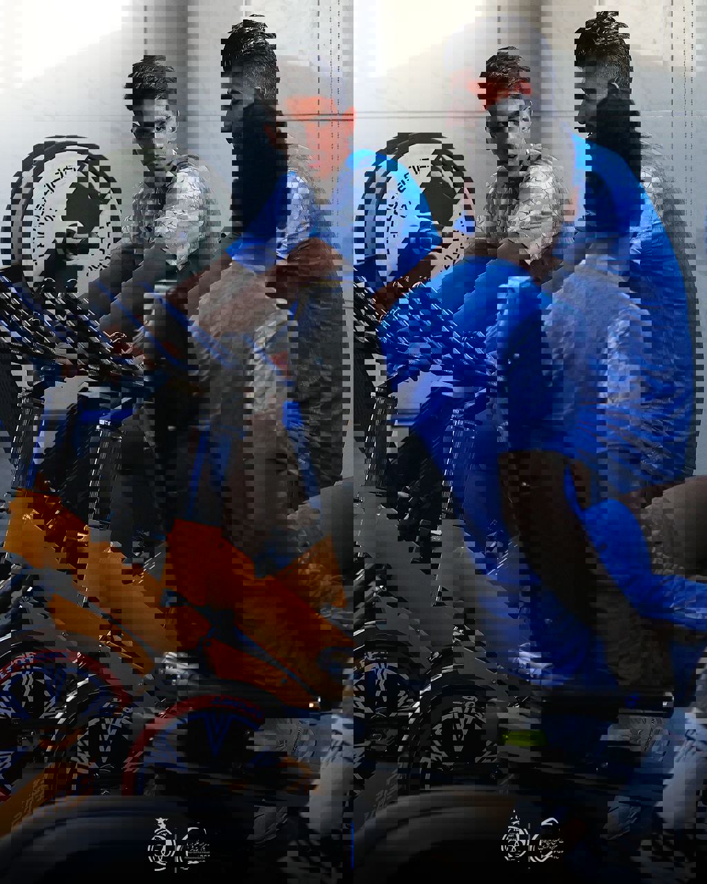 2052210