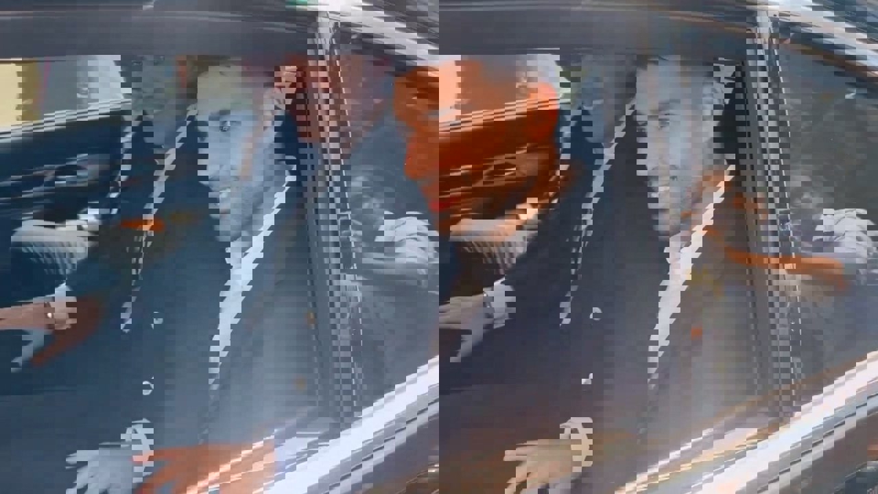 2052460