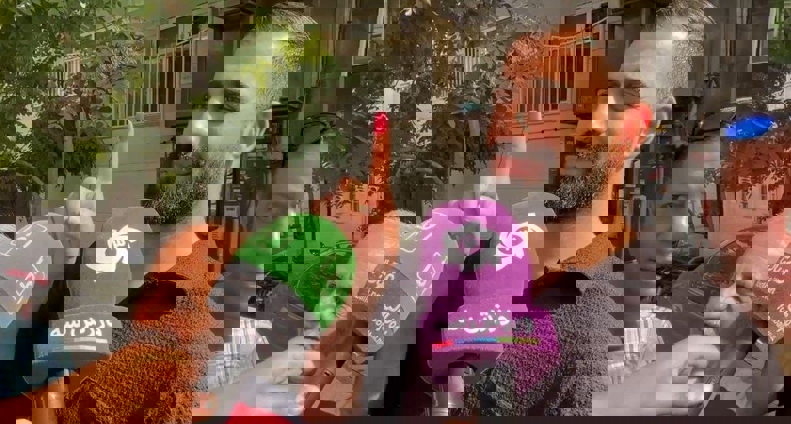 2052499