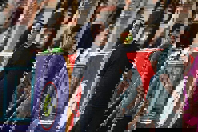 2052511