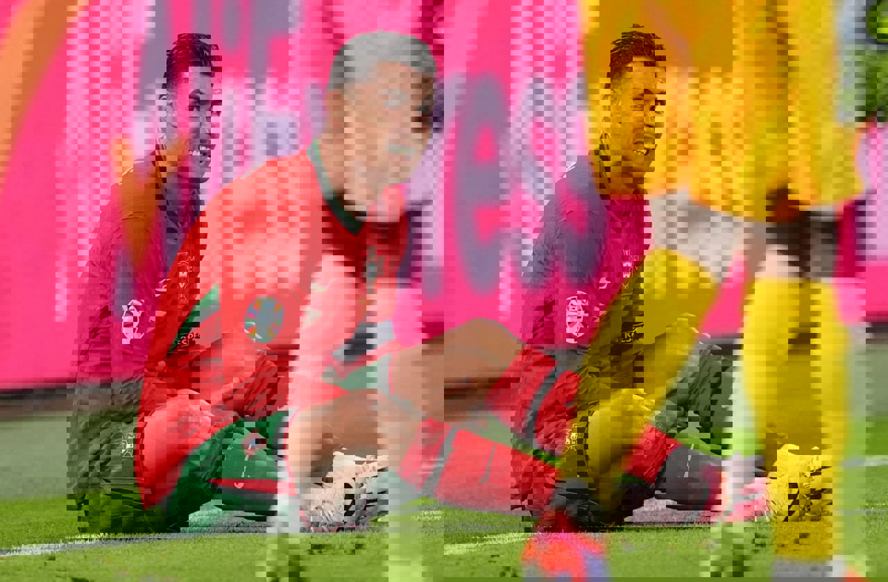2052564