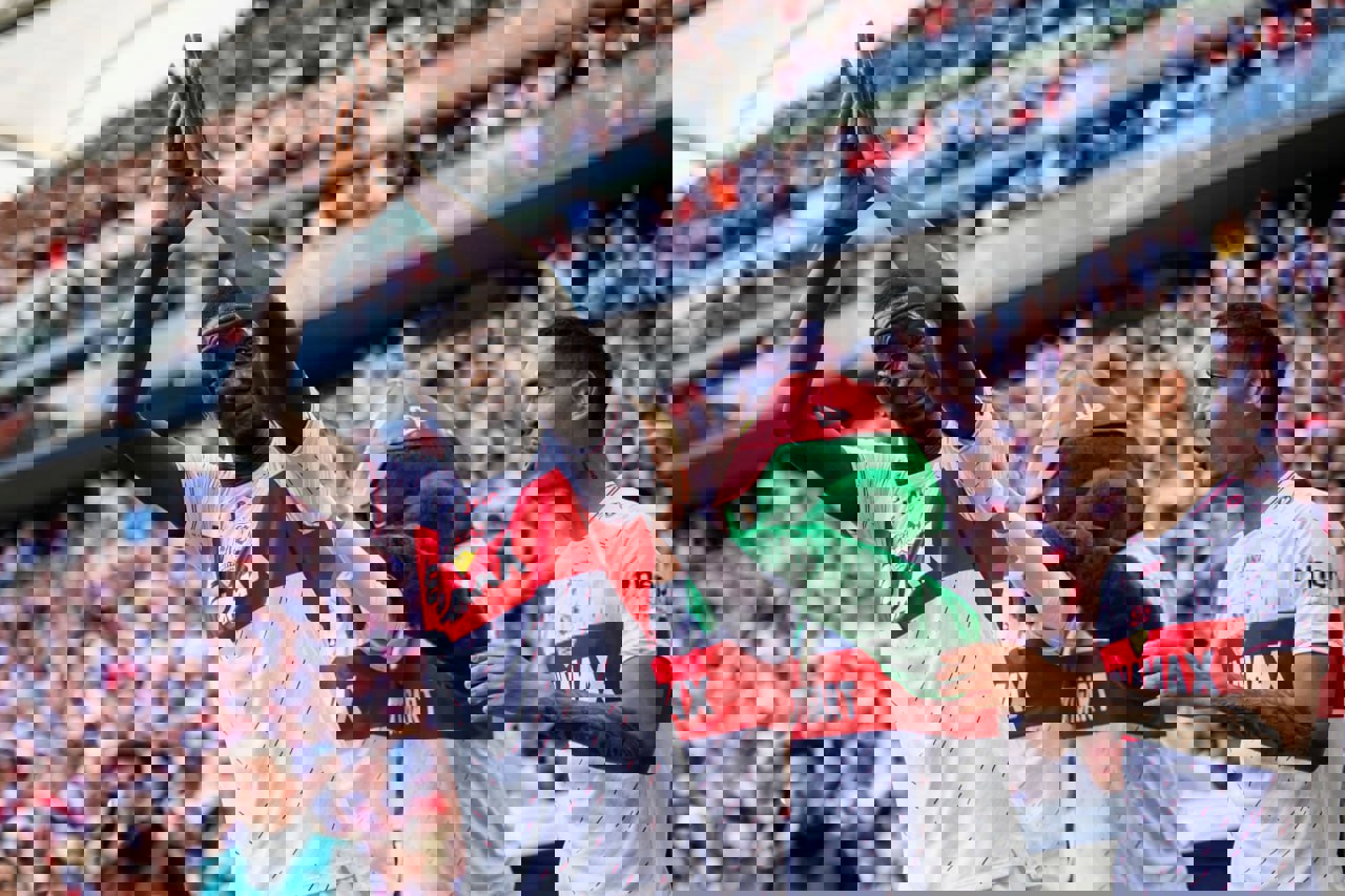 2052603