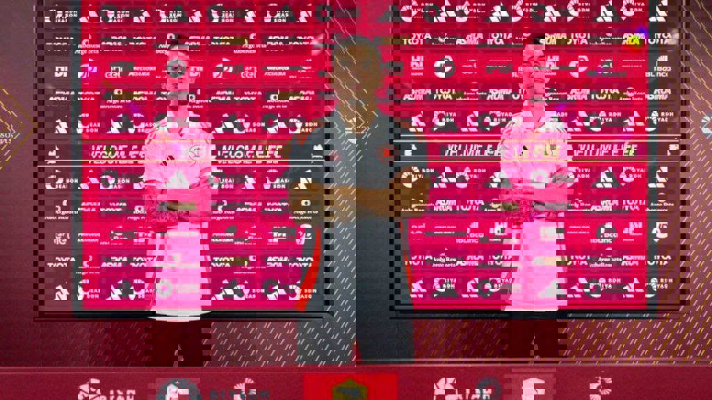 2052632