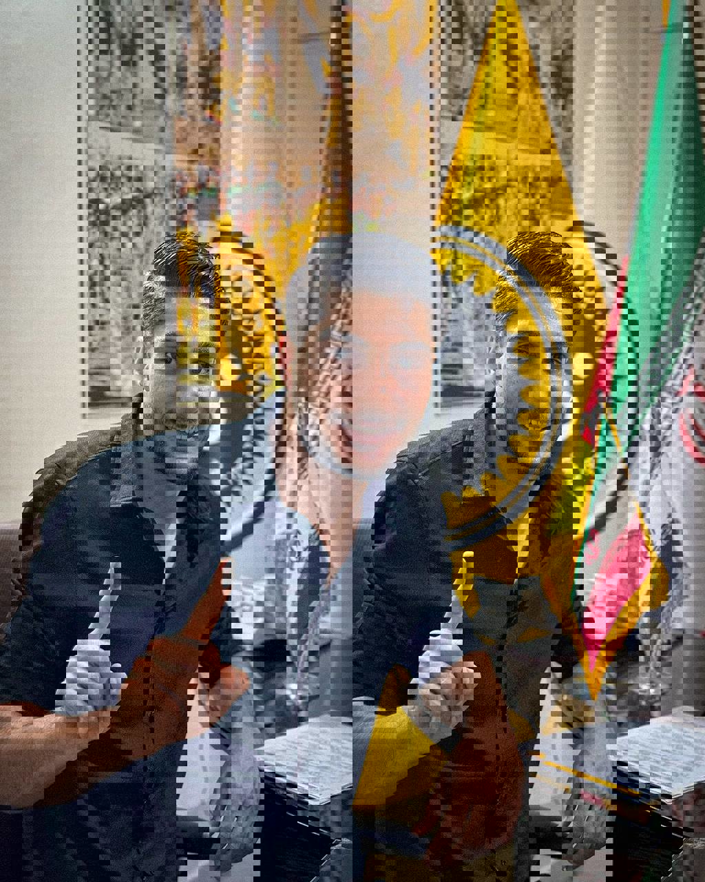 2052607