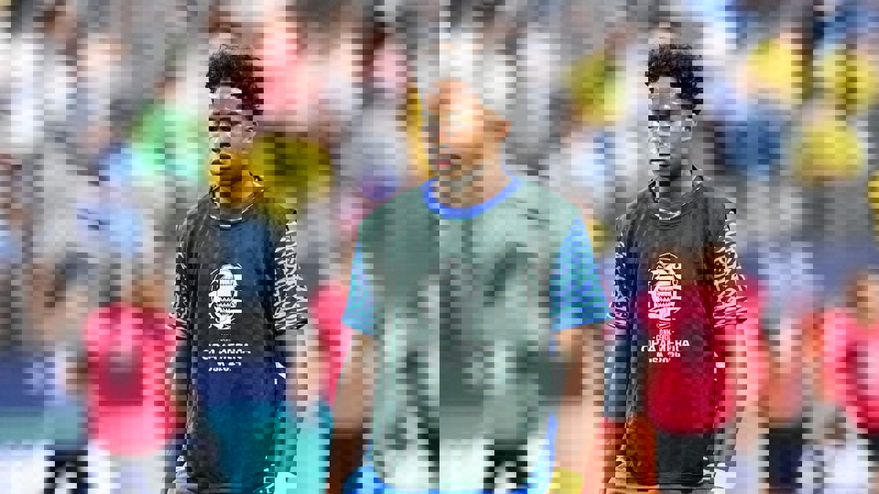 2052637