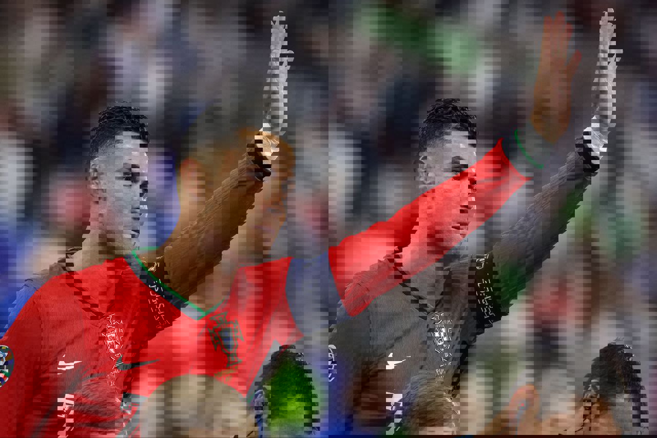 2052578