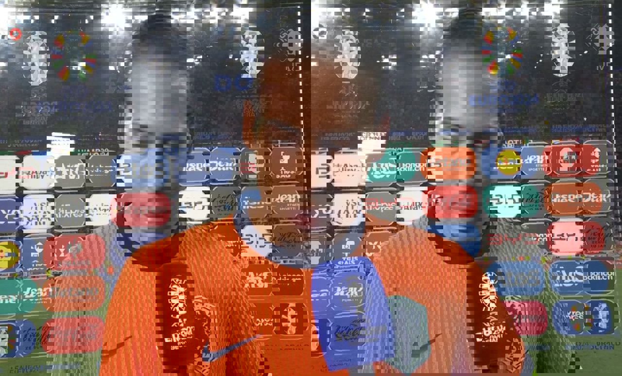 2052715