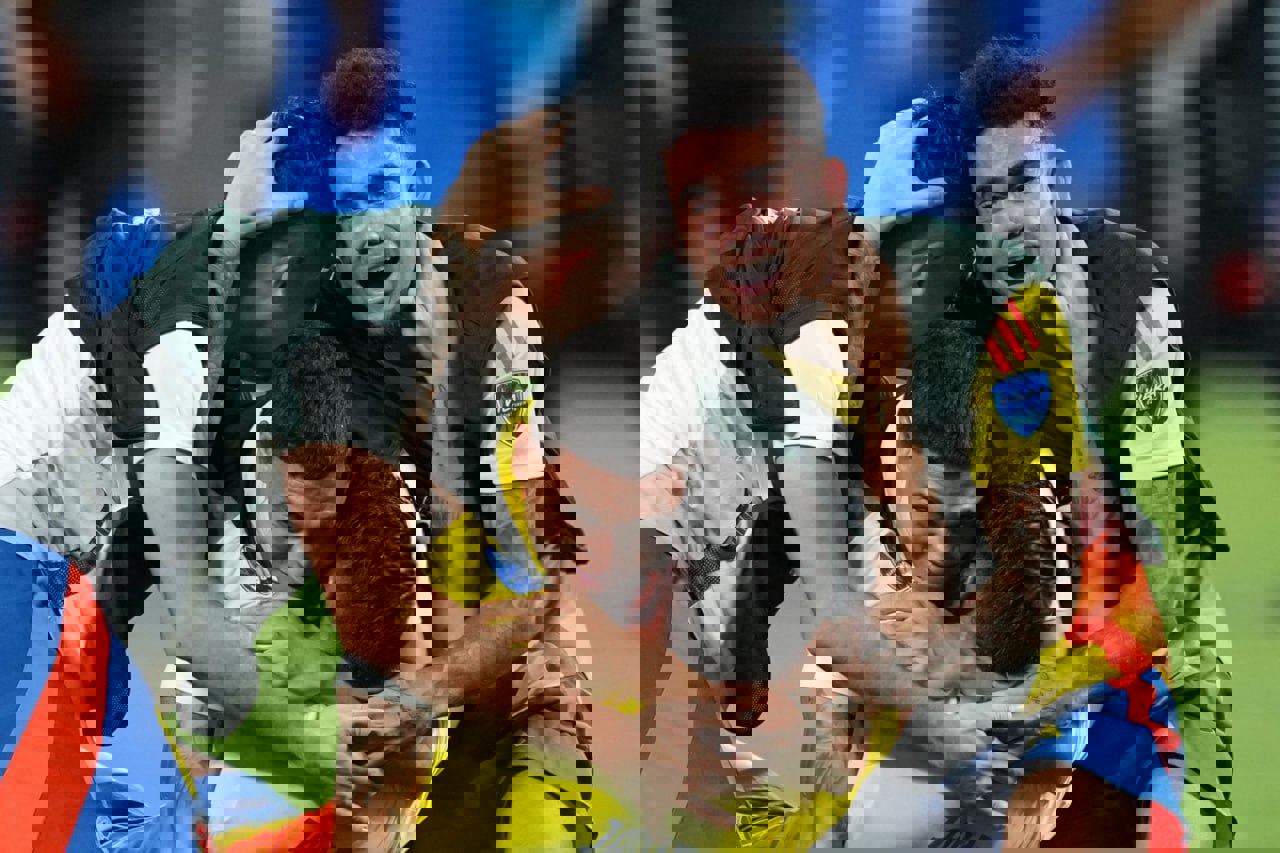 2052740