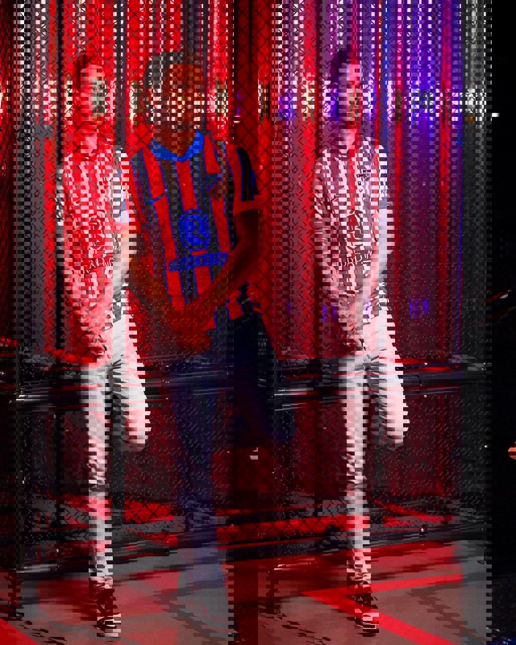 2052827