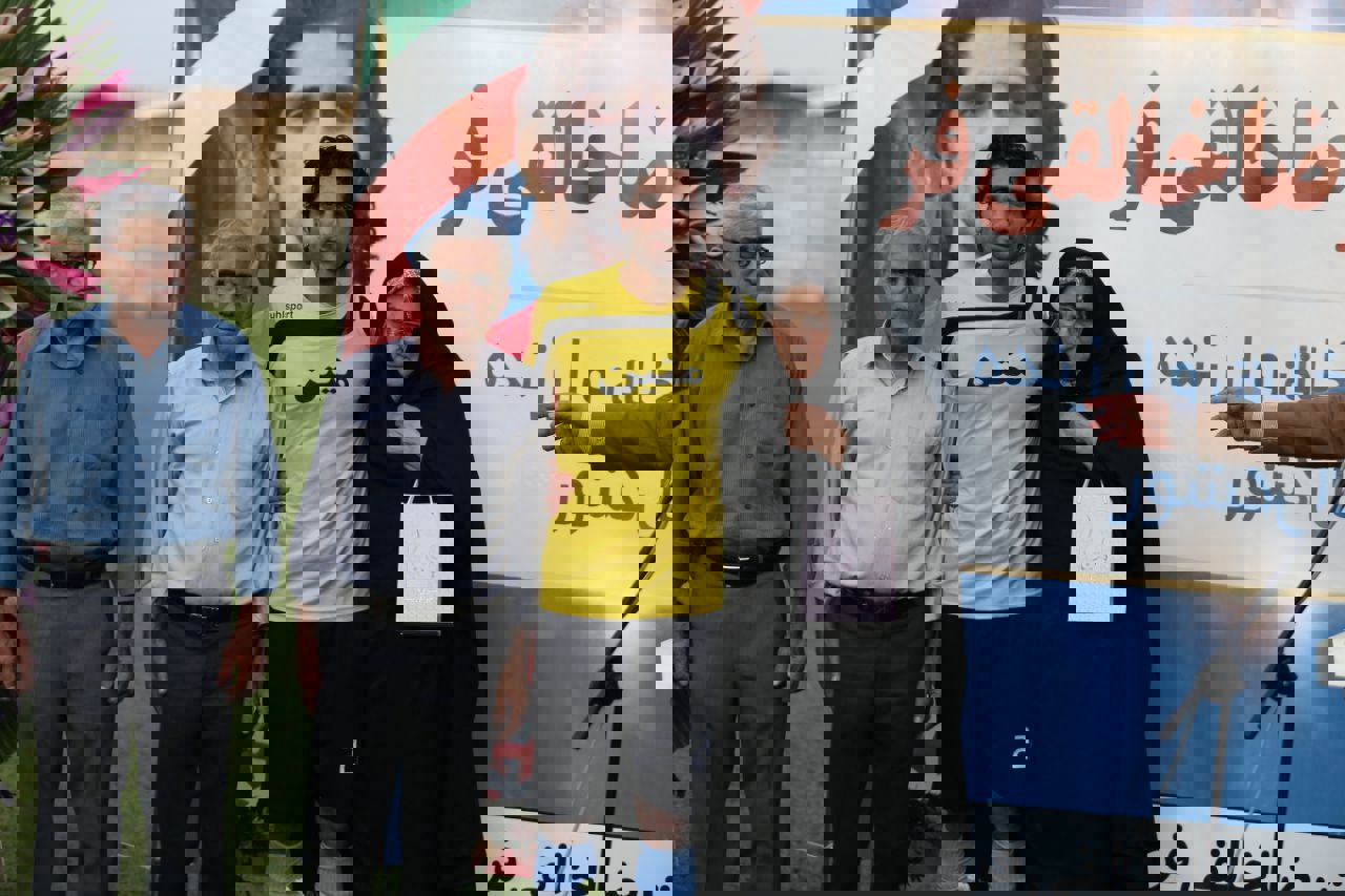 2052860