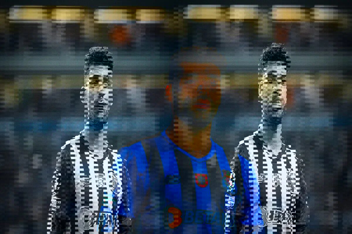 2052947