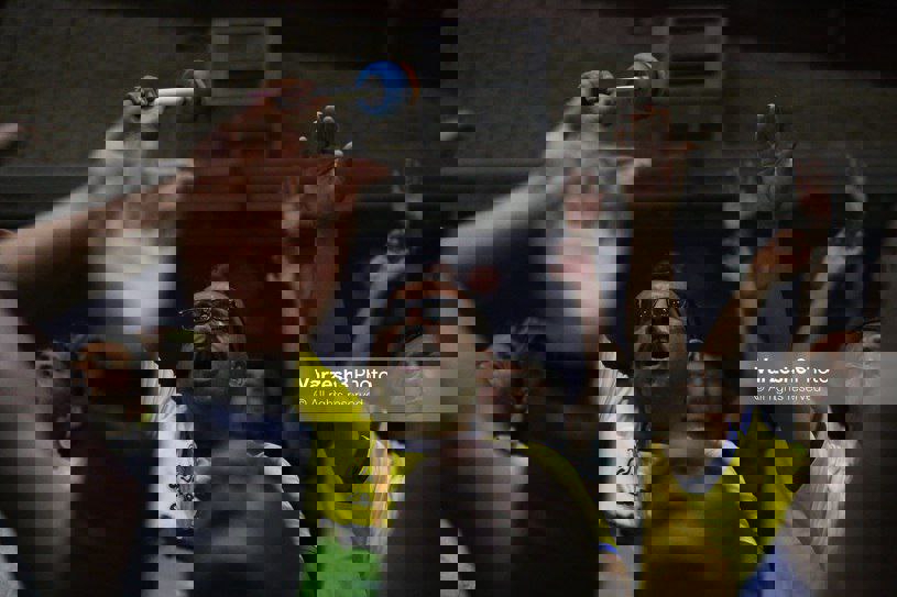 2052911