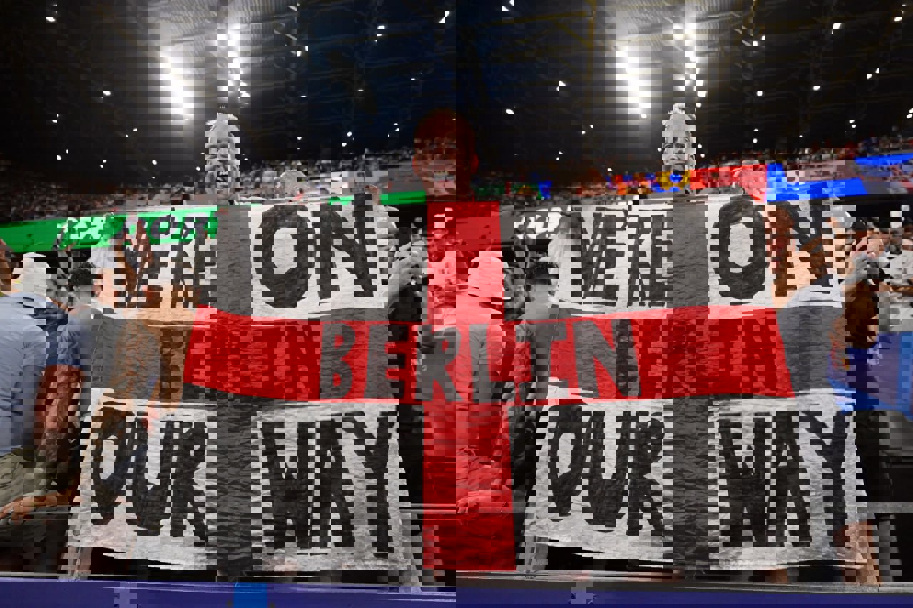 2053024