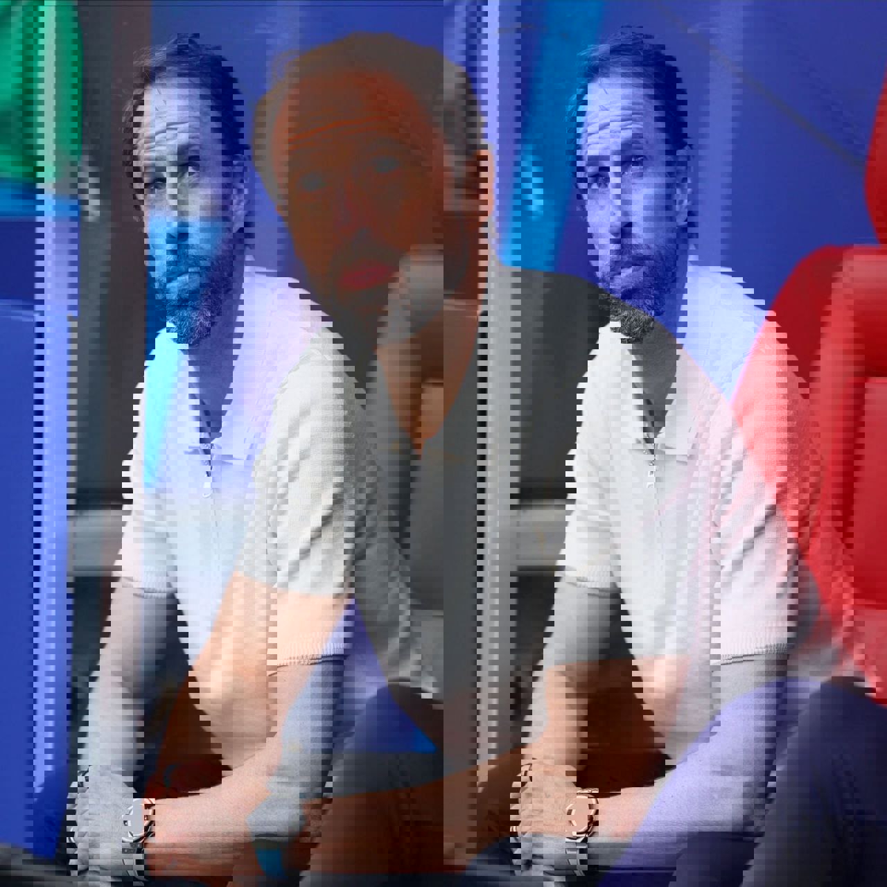 2053073
