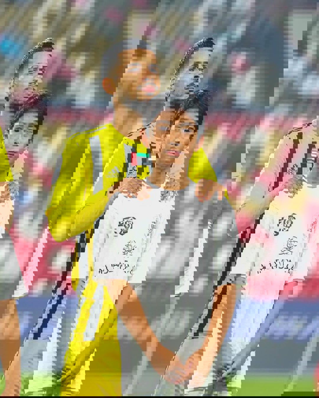 2053185