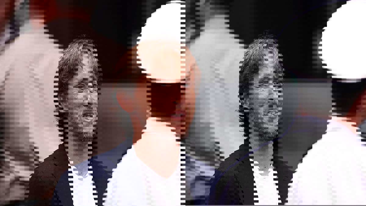 2053267