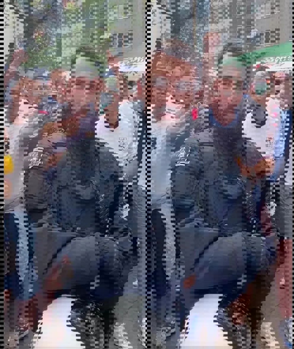2053329