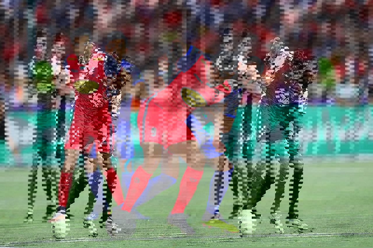 2053325