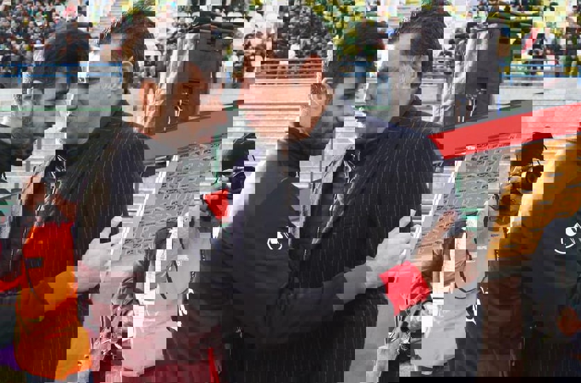 2053363