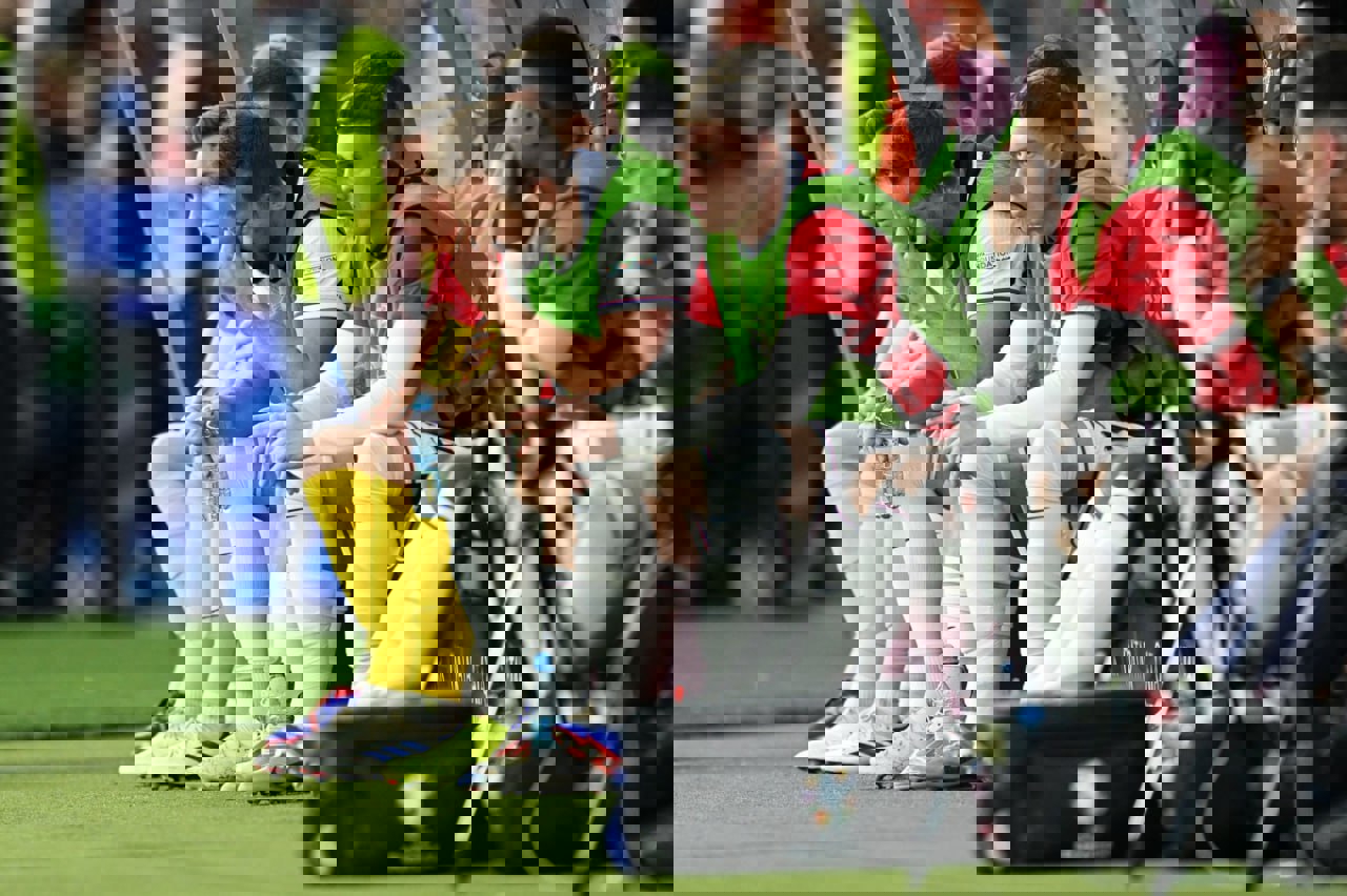 2054073