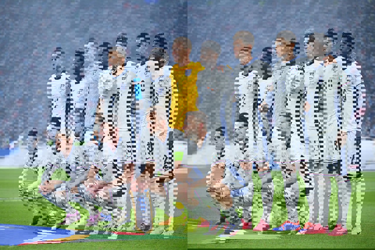 2054043