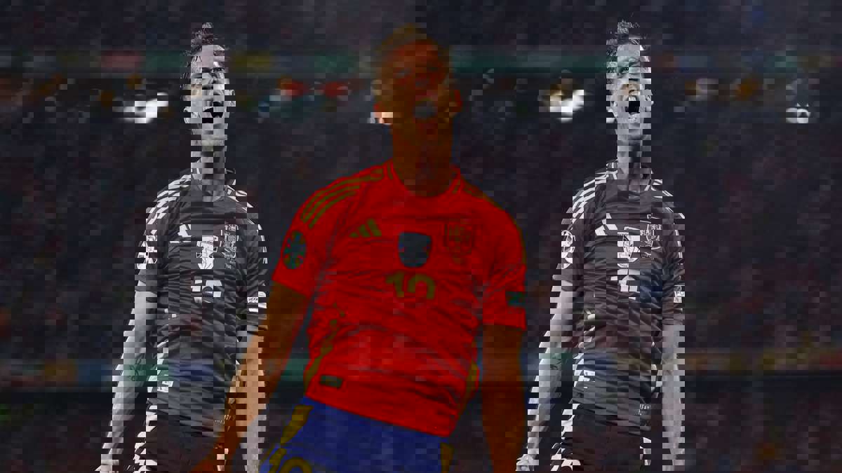 2053854