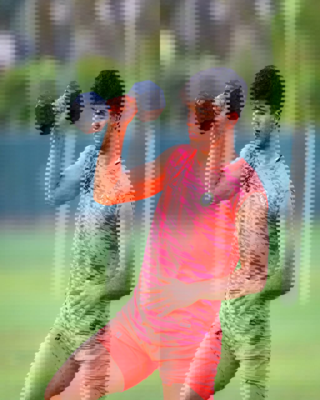 2053823