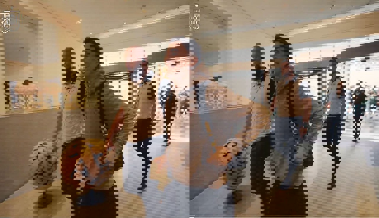 2053904