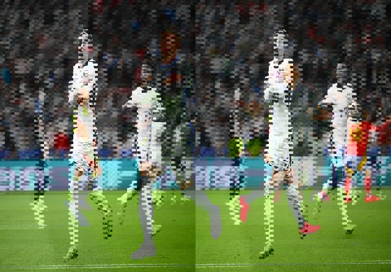2054081