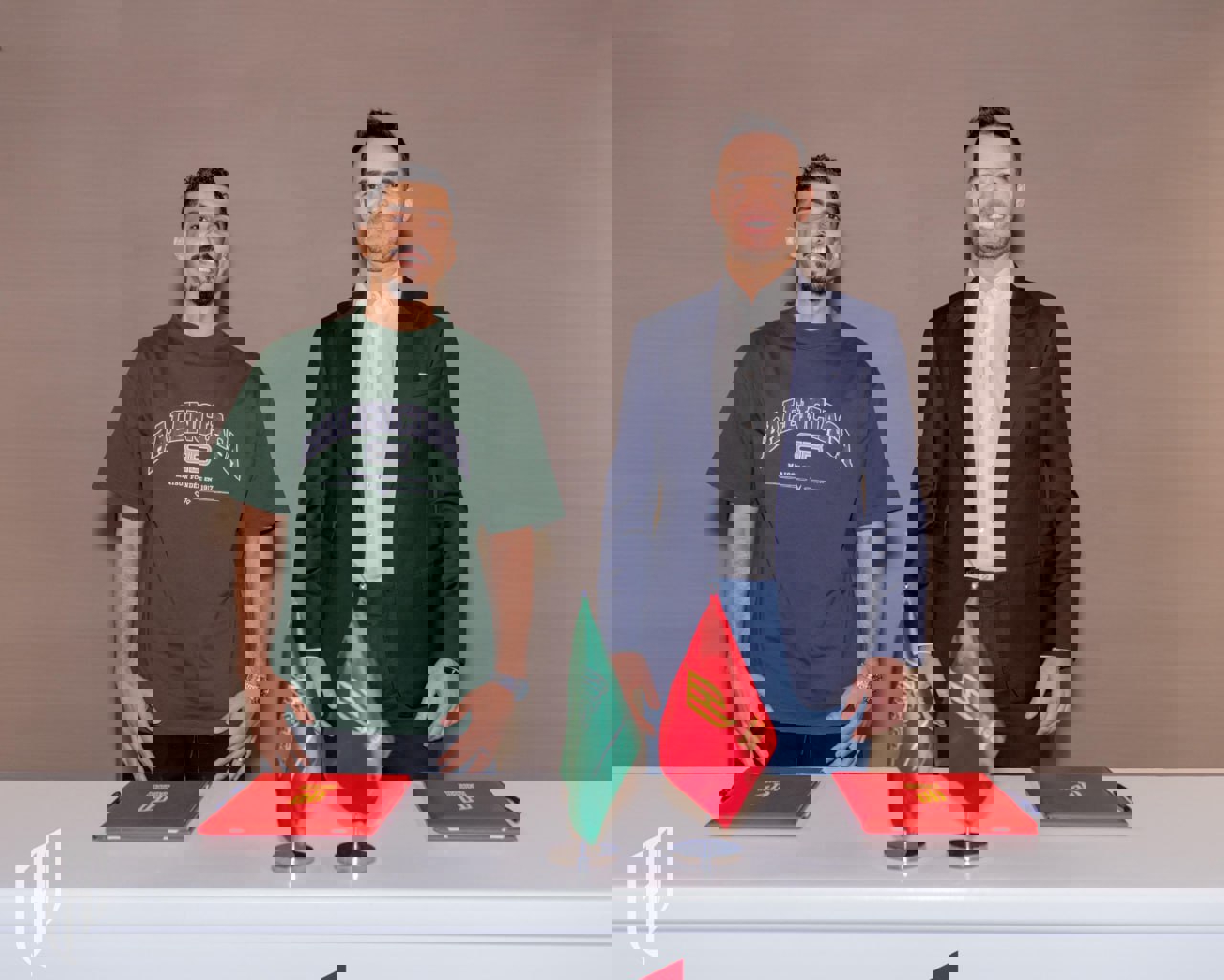 2054239
