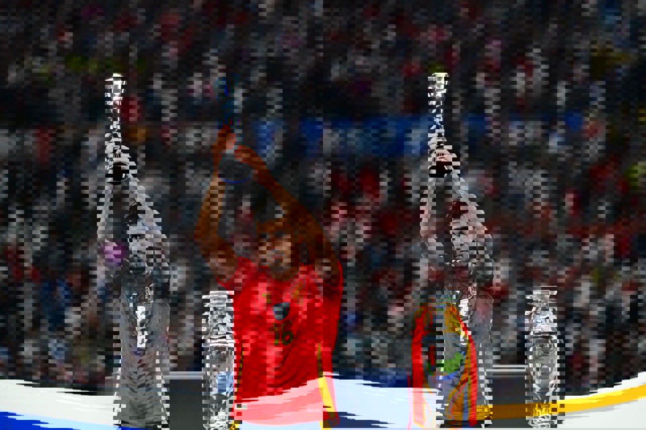2054418