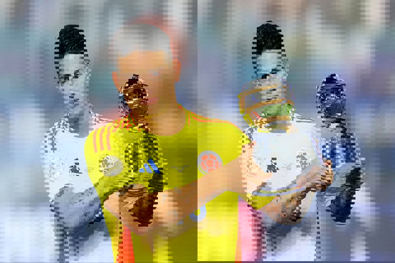 2054570