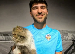 امیر و گربه ایرانی در لالیگا دو!