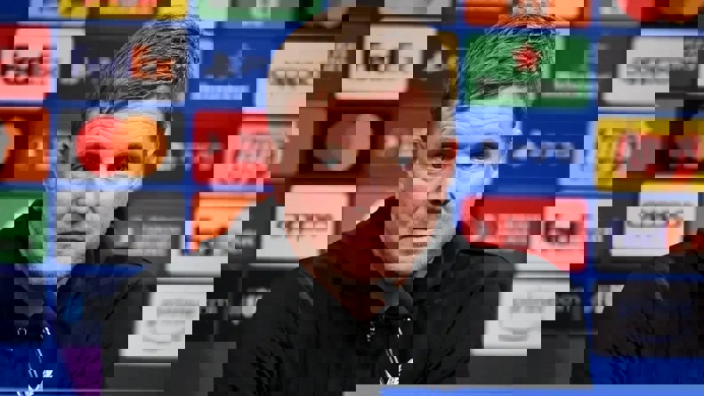 2054807