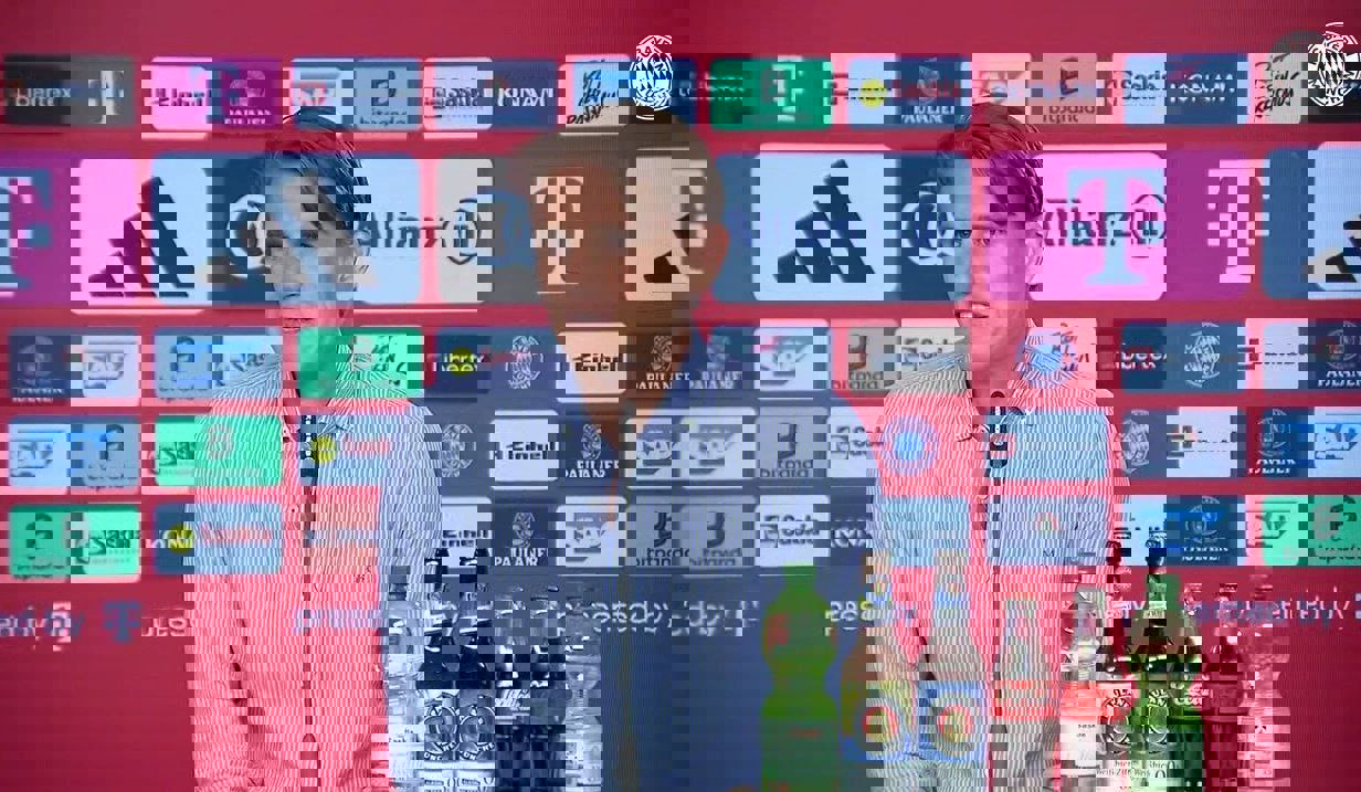 2054777
