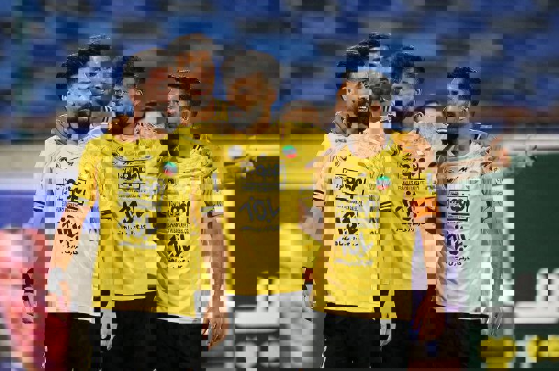 2054895