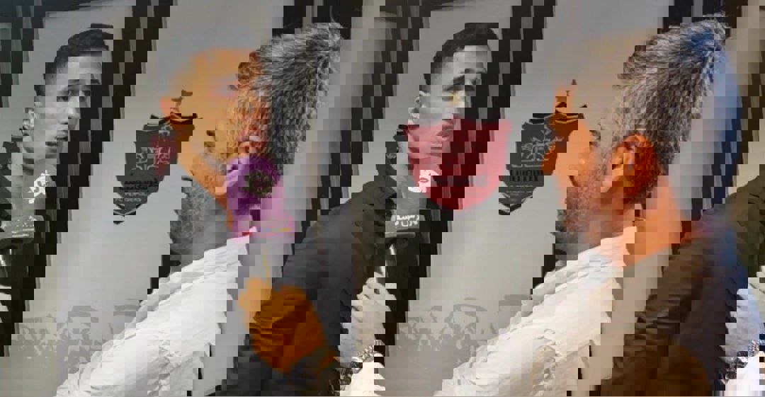 2055562
