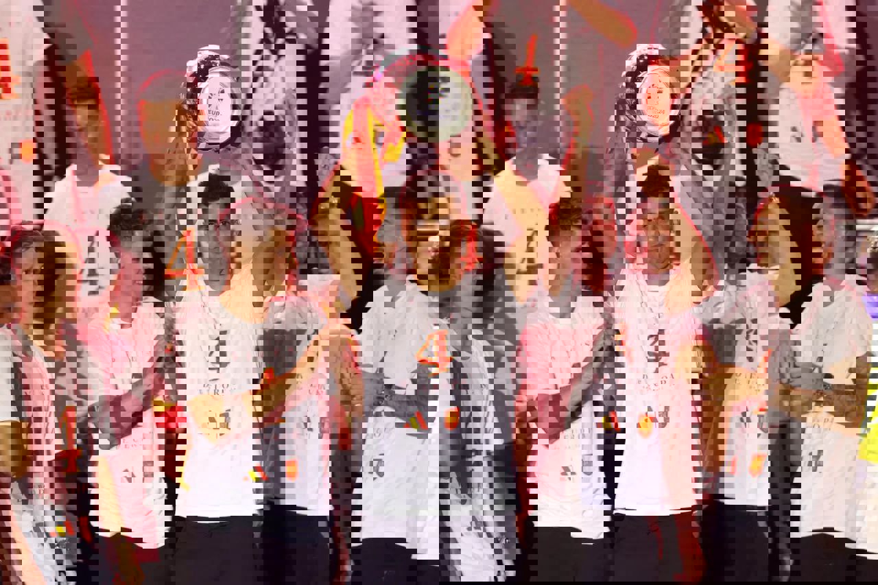 2055818