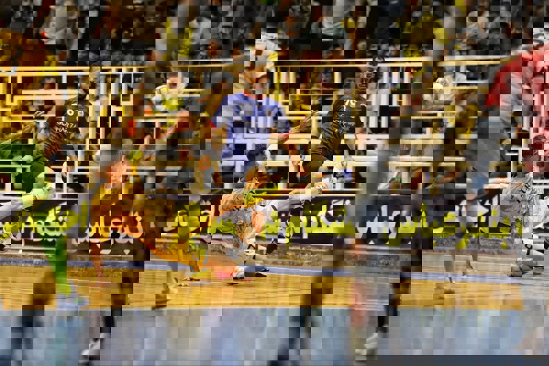 2055849