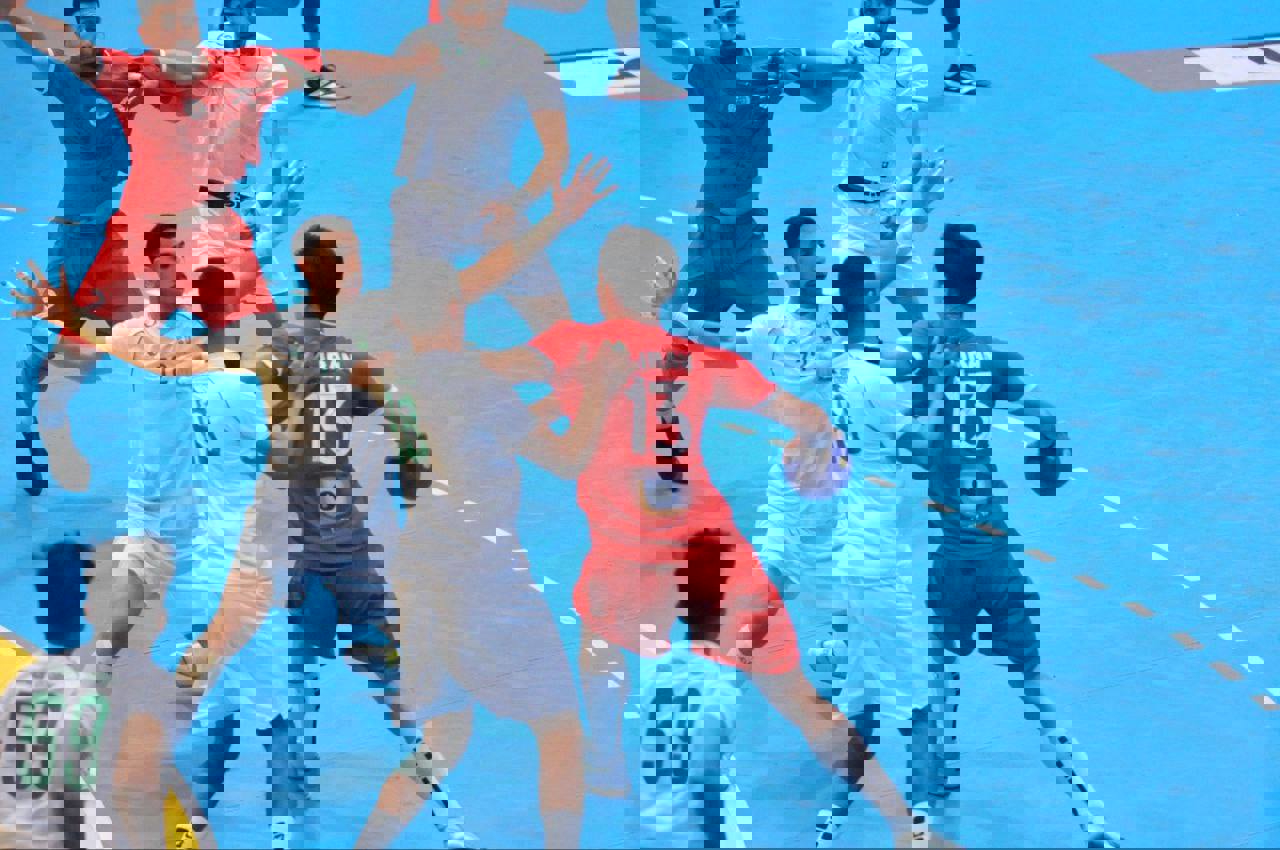 2055877