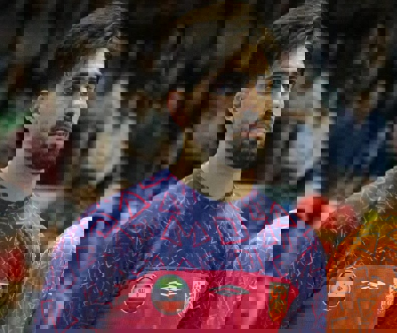 2056252