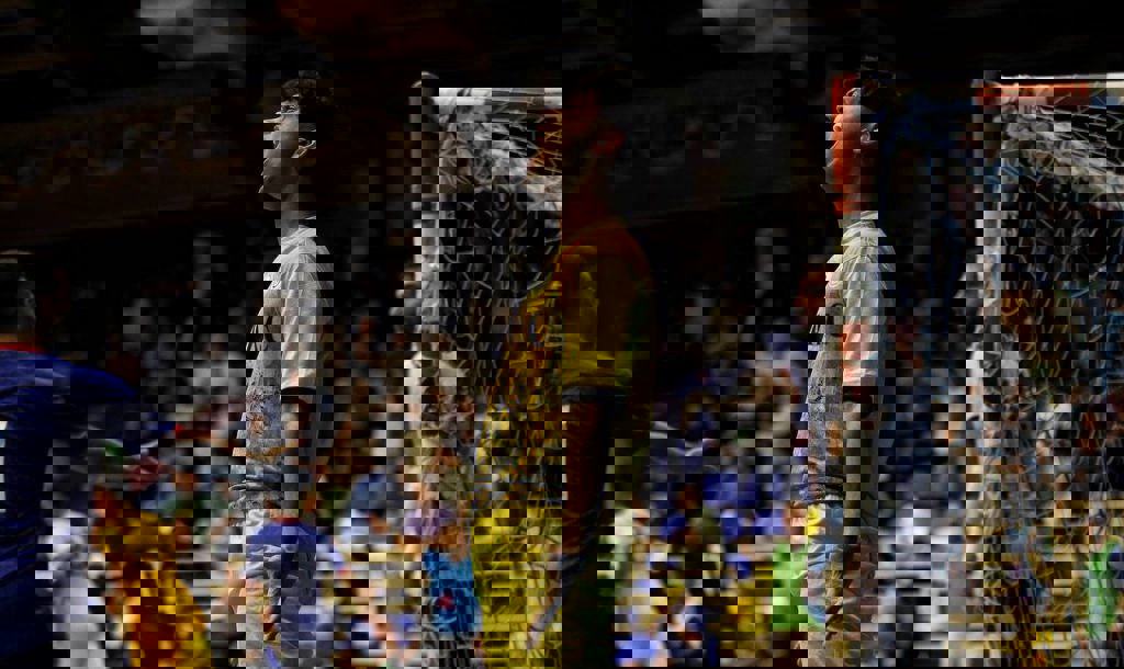 2056258