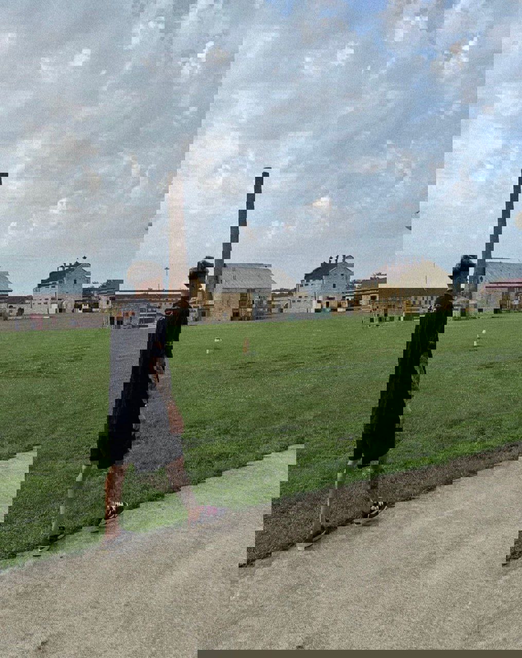 2056232