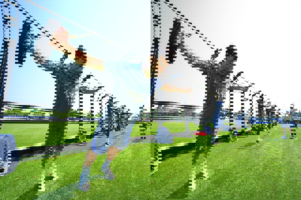 2056211