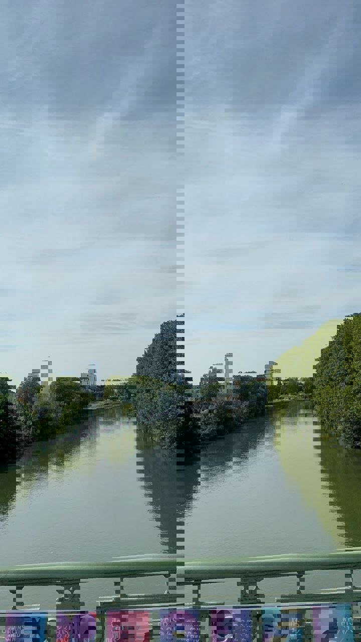 2056205