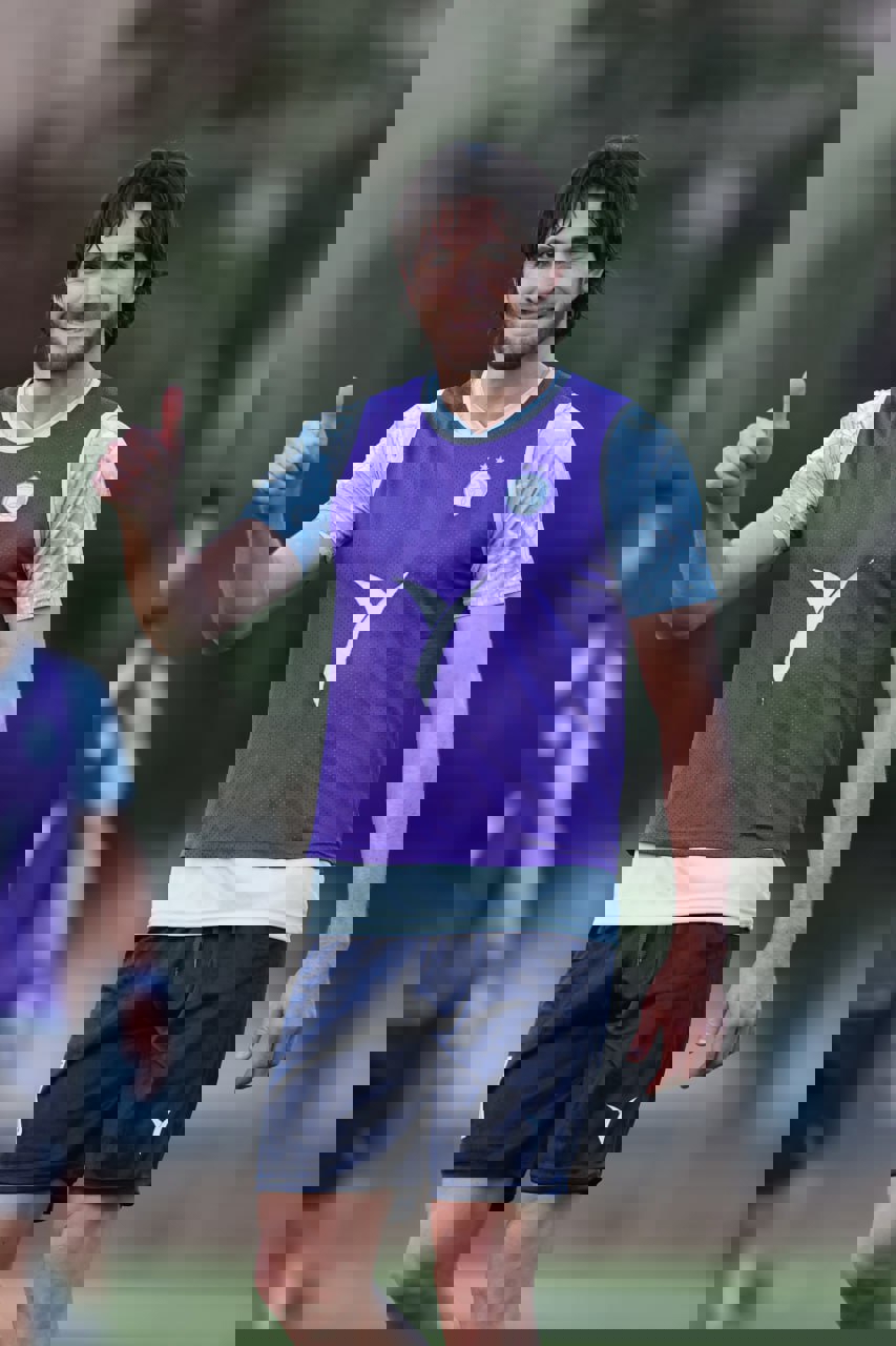 2056299