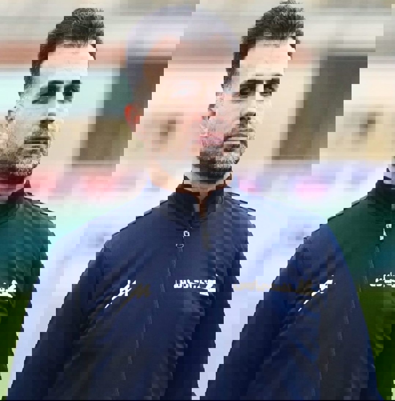 2056374
